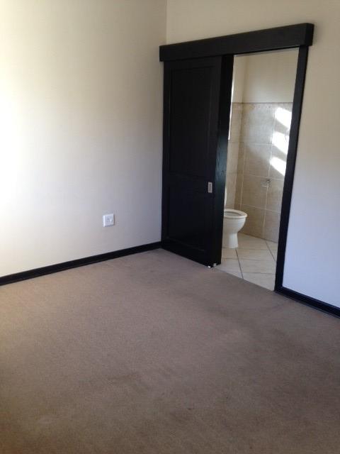 To Let 3 Bedroom Property for Rent in Braelyn Eastern Cape